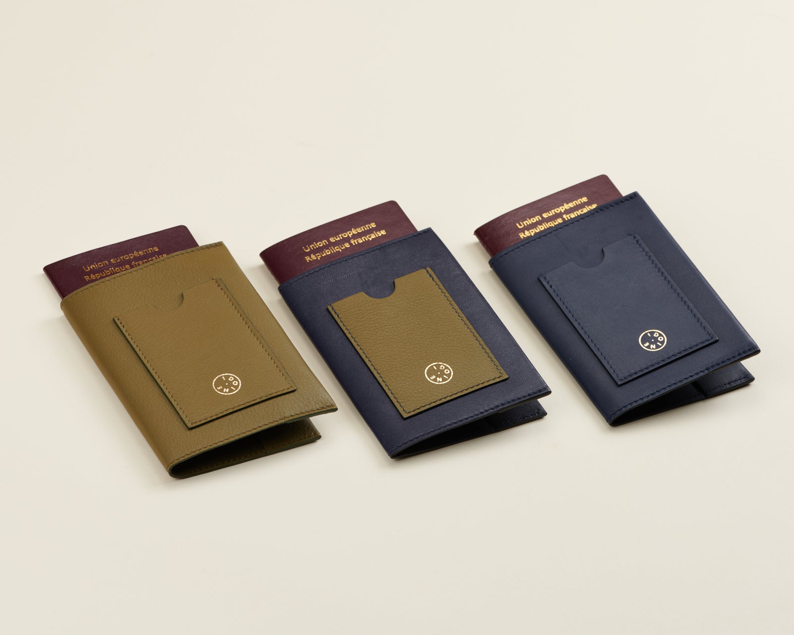 Porte-passeport Kaki
