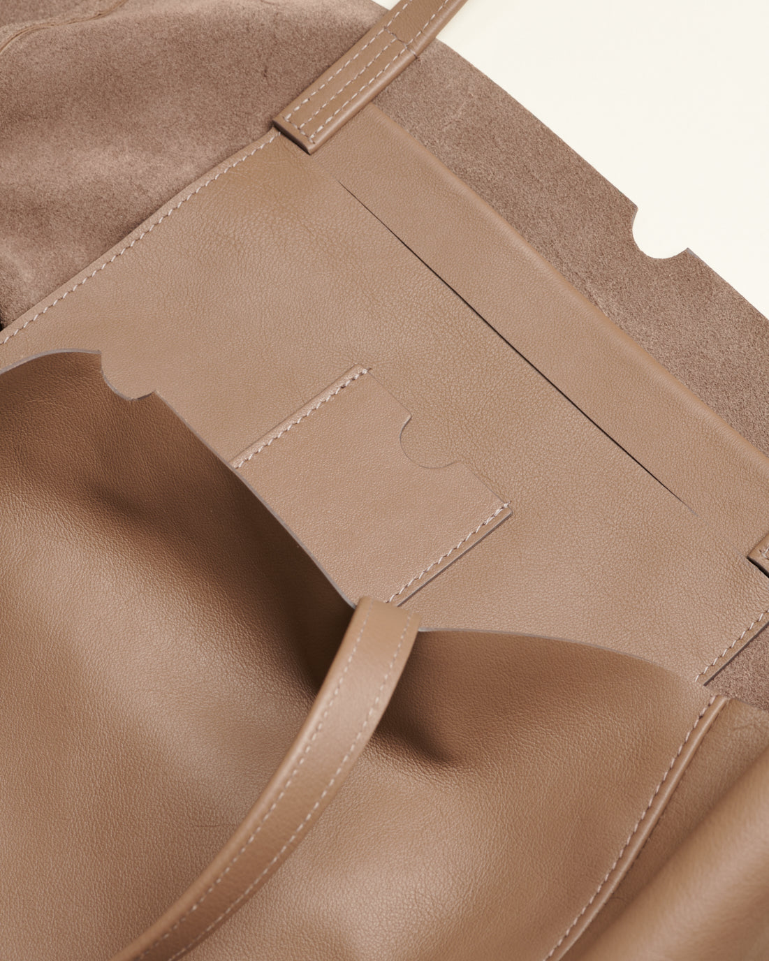 Cabas SOIE DE CUIR TAUPE